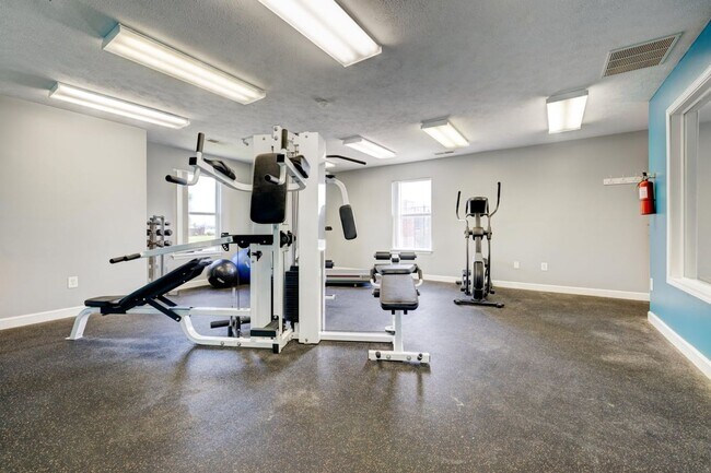 Building Photo - Evansville, IN**** Crown Moulding**** 2 Be...