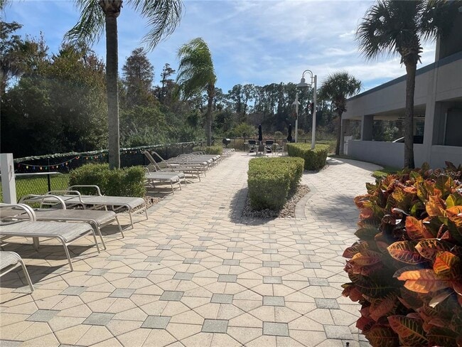 Building Photo - 13427 Blue Heron Beach Dr