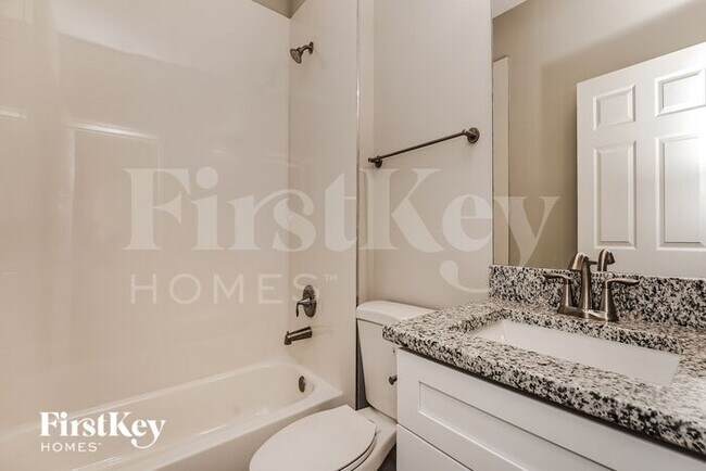 Building Photo - 1282 Amelia Ave SW