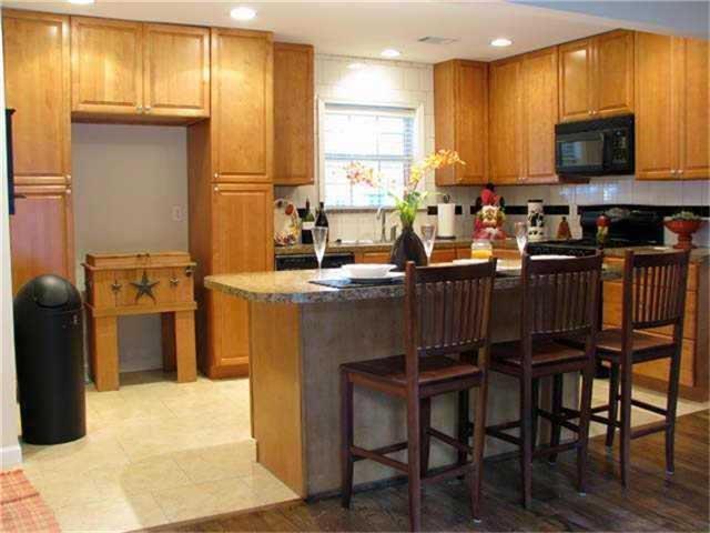 Primary Photo - 7318 Brou Ln