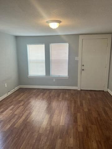 Building Photo - 5655 Belneath St