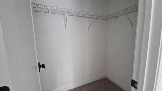 Building Photo - FIRST MONTH FREE - Beautiful 3BR 2.5BA Home in Statesville • 2 Car Garagge Tours