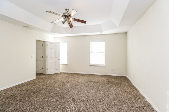 Building Photo - 16105 Long Talon Way