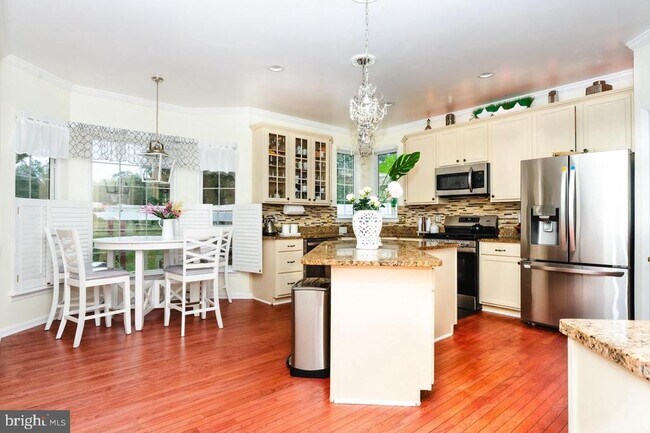 Building Photo - 18278 Maple Spring Ct