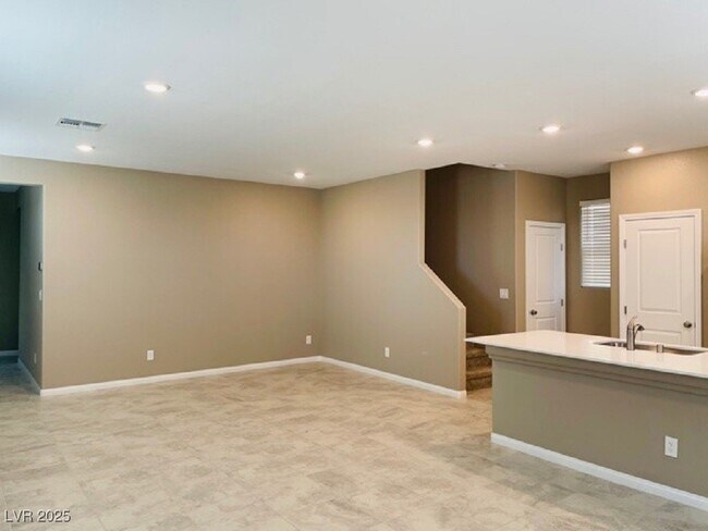 Building Photo - 7030 Toll Mountain St