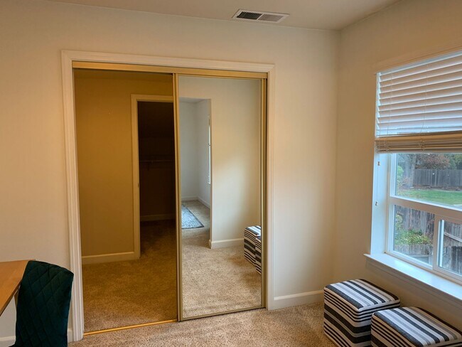 Building Photo - 53 Paseo Haciendas Ct
