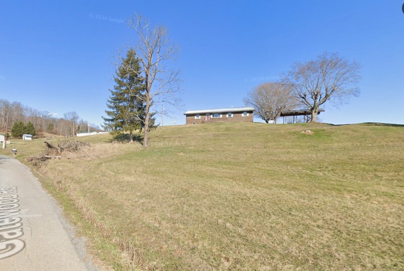 Building Photo - 228 Gatewood Rd