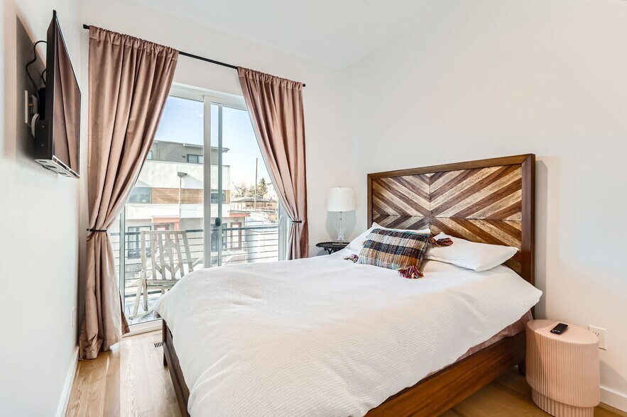 Guest Bedroom - 3880 W 13th Ave