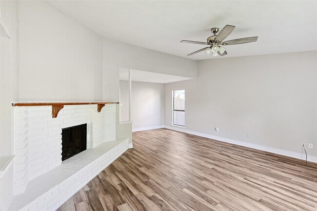 Building Photo - 17310 Nordway Dr