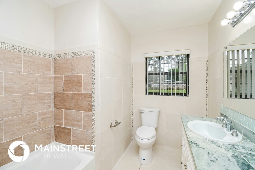 Building Photo - 2438 Kellow Cir