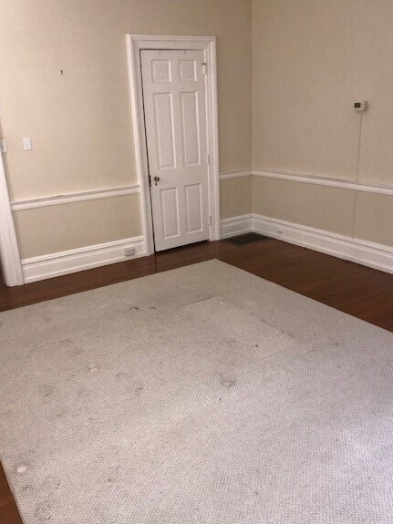 Bedroom - 457 N Potomac St