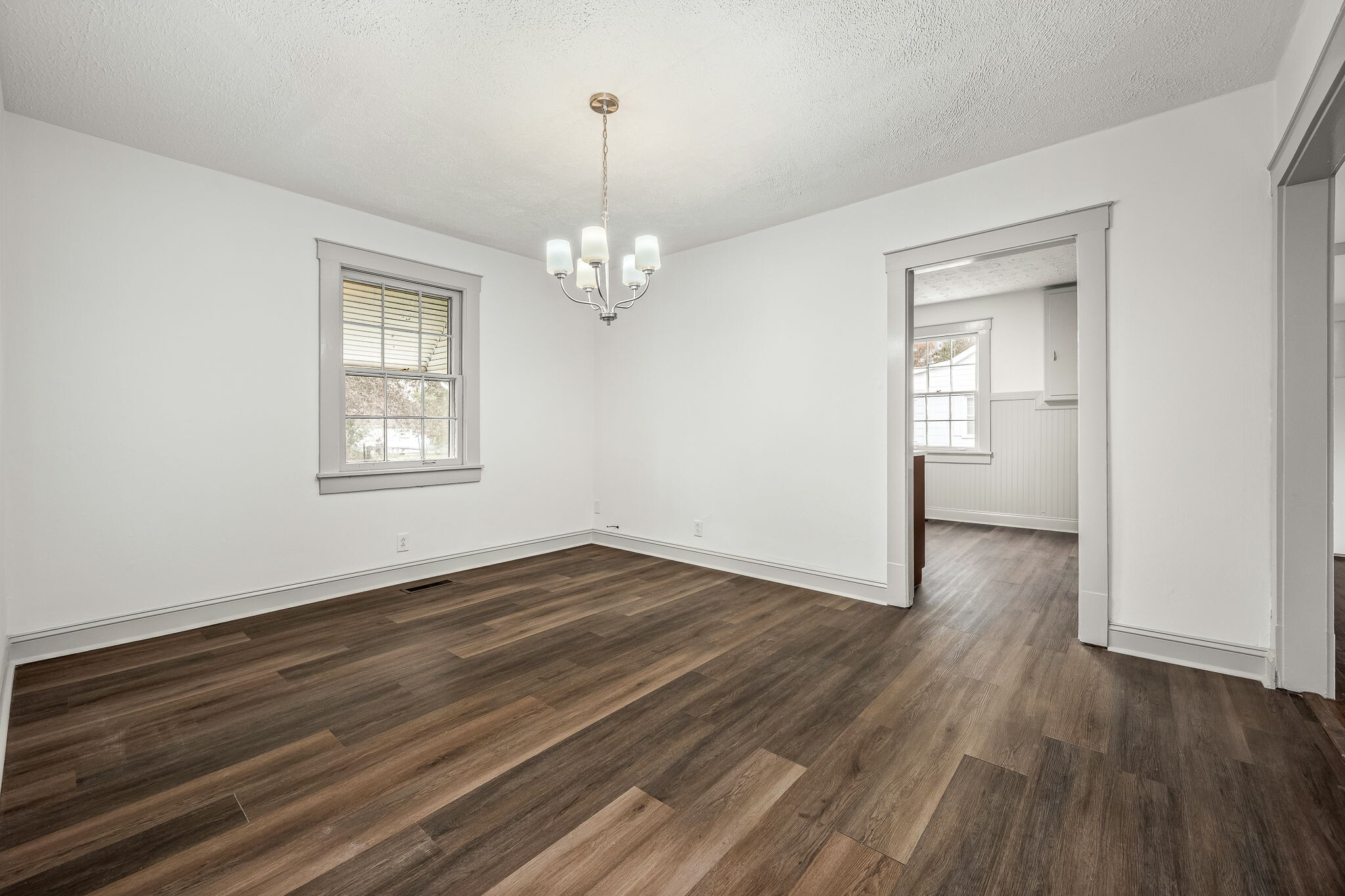 Building Photo - 308 1st Ave
