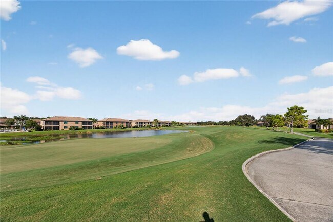 Building Photo - 6474 Willowshire Way