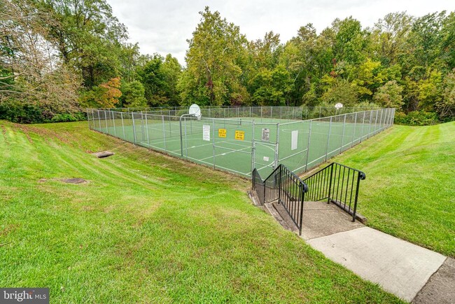 Building Photo - 5708 Heritage Crossing Ct