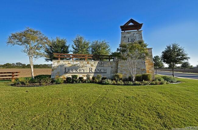 Building Photo - 11934 Lake Park