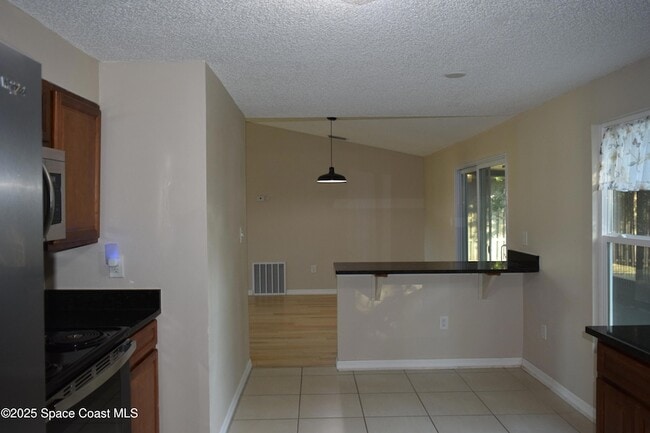 Building Photo - 1756 Jacobin St NW