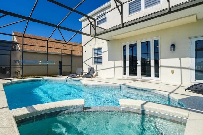 Building Photo - 434 Henley Cir
