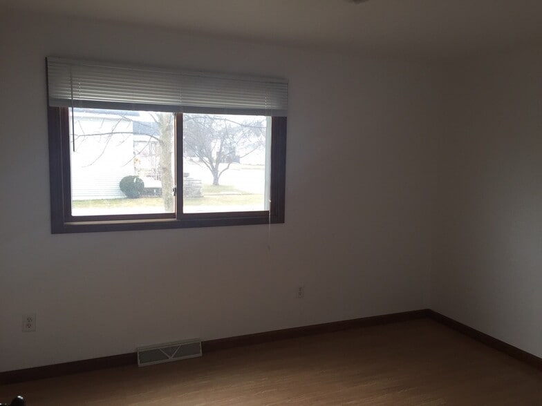 Building Photo - 3100 14th St