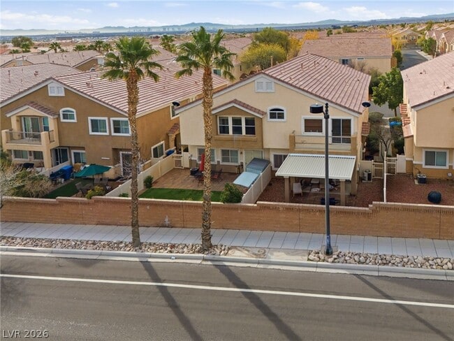 Building Photo - 9124 Bushy Tail Ave