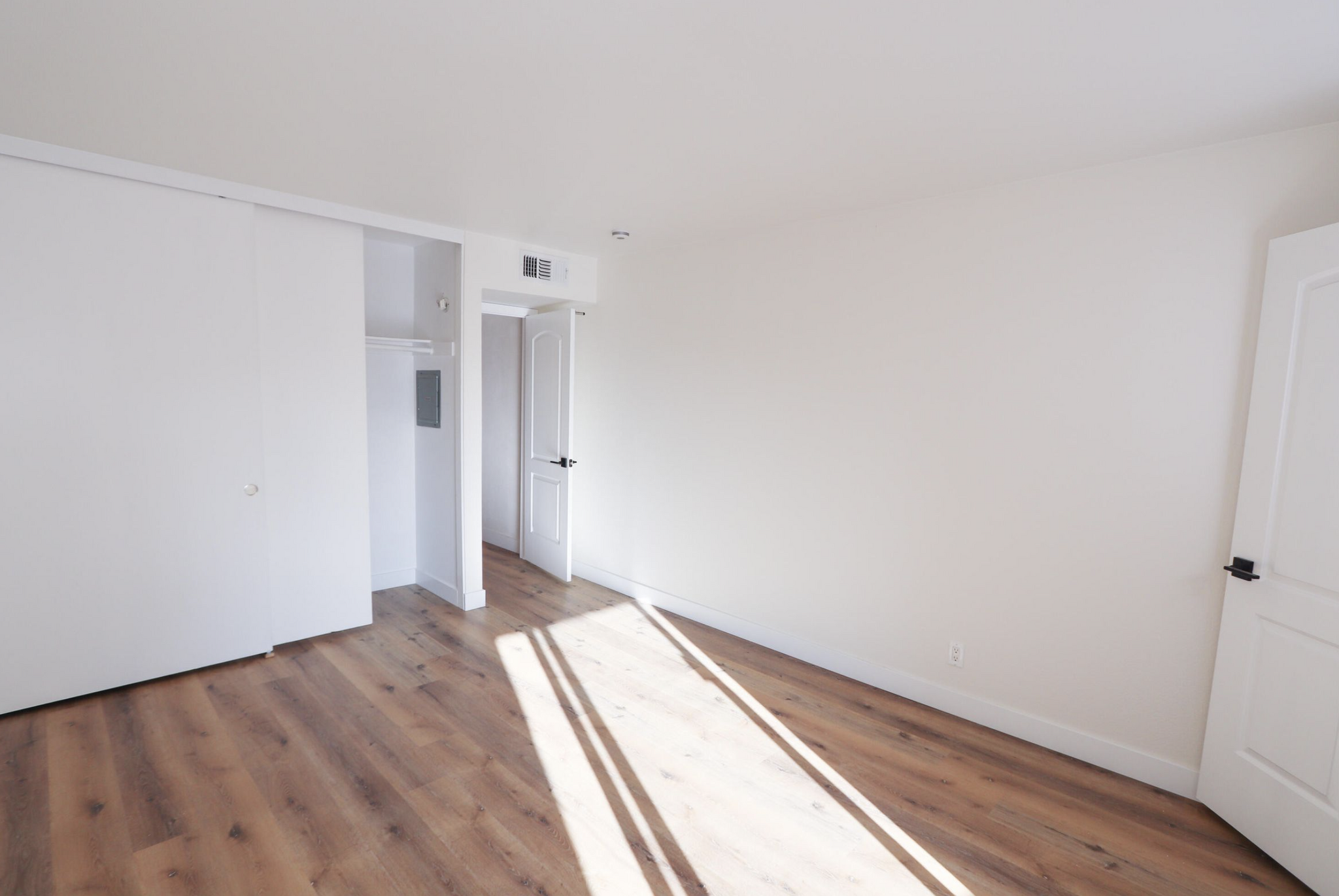 Building Photo - 9647 Spyglass Ave
