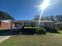 Building Photo - 3 Bed House for rent in NLR