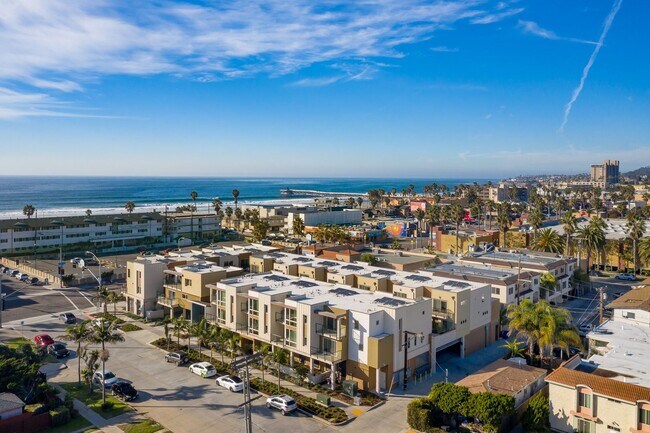 Building Photo - LIVE BY THE BEACH! LUXURY PACIFIC BEACH 3-...