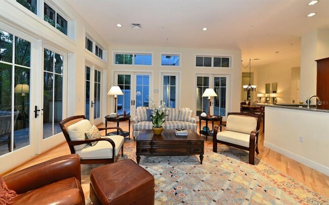 Building Photo - 1080 Seagrove Ln