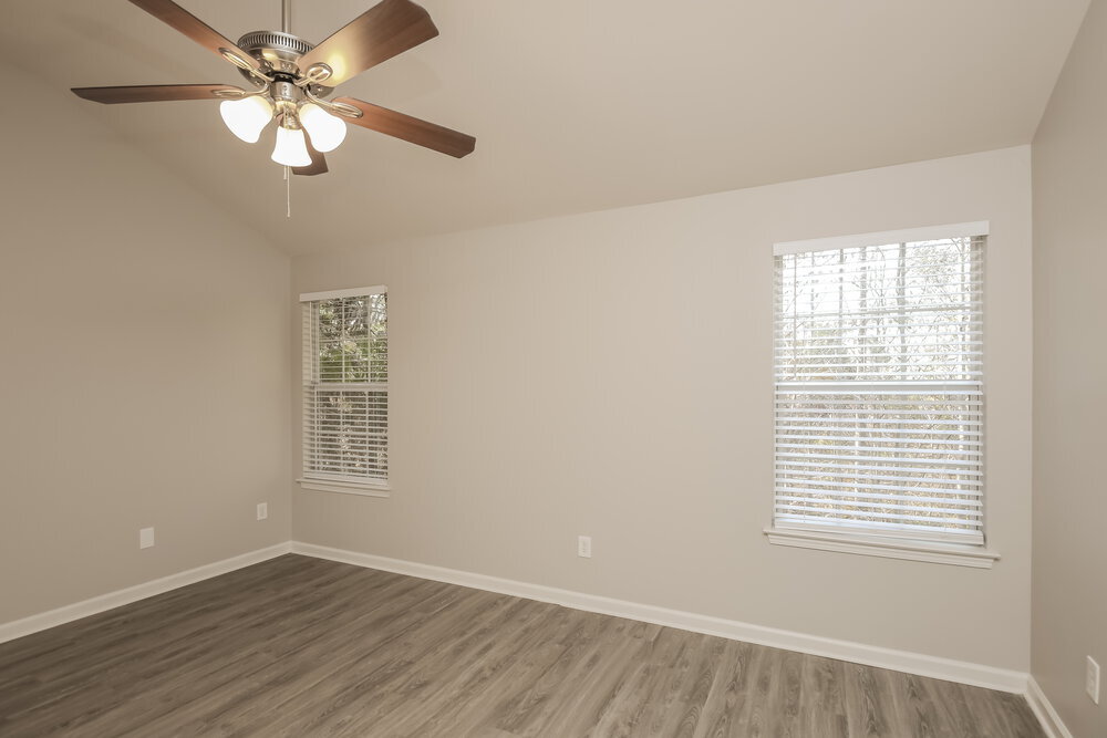 Building Photo - 414 Hidden Creek Ct