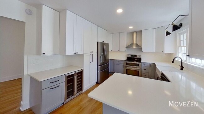 Building Photo - 4408 Wingate Dr