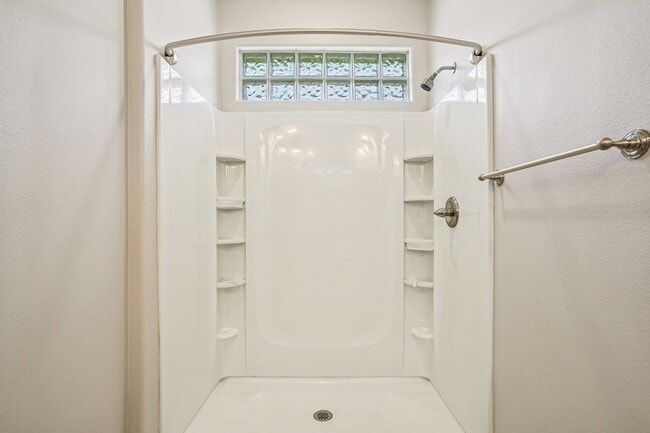 Floorplan - Eleven Oaks