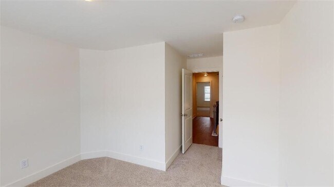 Building Photo - 6414 Shalks Xing Dr