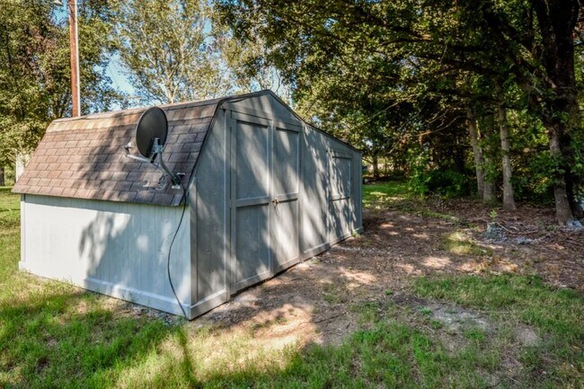 Building Photo - 4792 NC-73