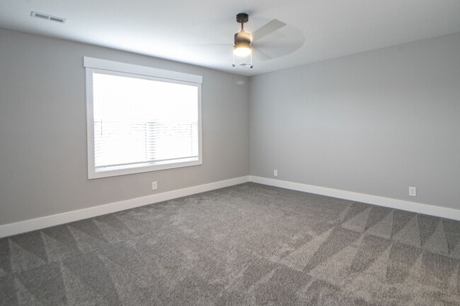 Building Photo - 1605 Jonathan Wade Cir