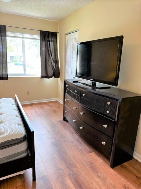 Building Photo - 441 Pine Glen Ln