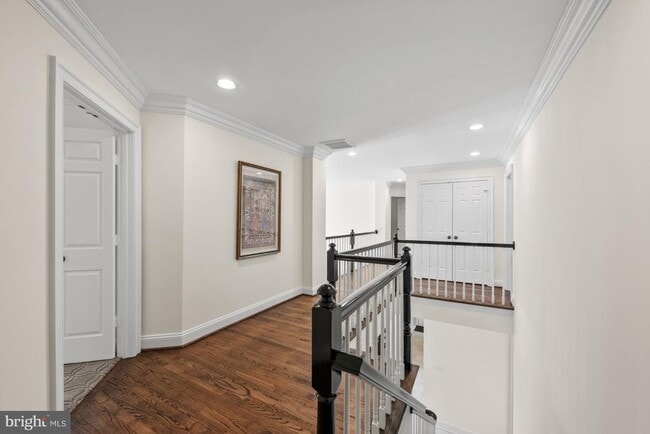 Building Photo - 9735 Beman Woods Way