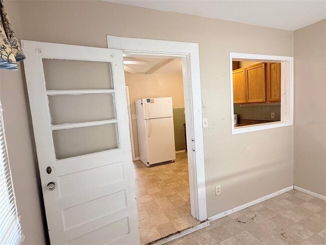 Building Photo - 2835 Dr. M.L.K. Jr St S