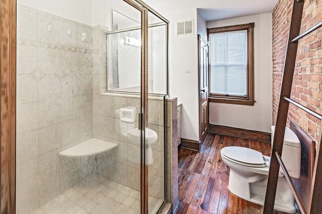 Building Photo - Charming and unique 3 bedroom, 3 bath townhome near Brandywine River and Zoo