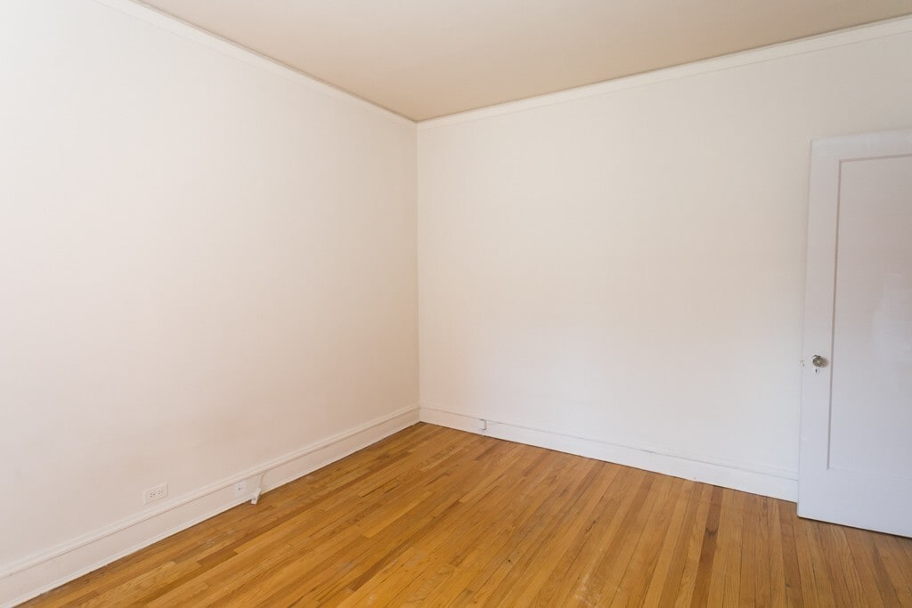 Building Photo - 1314 Oak Ave