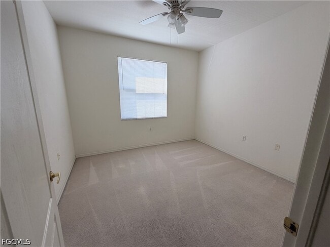 Building Photo - 8450 Kingbird Loop