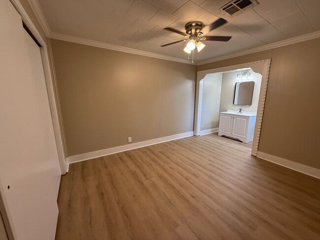 Building Photo - House For Rent in Rayne - 30 Mins From ULL & LSUE