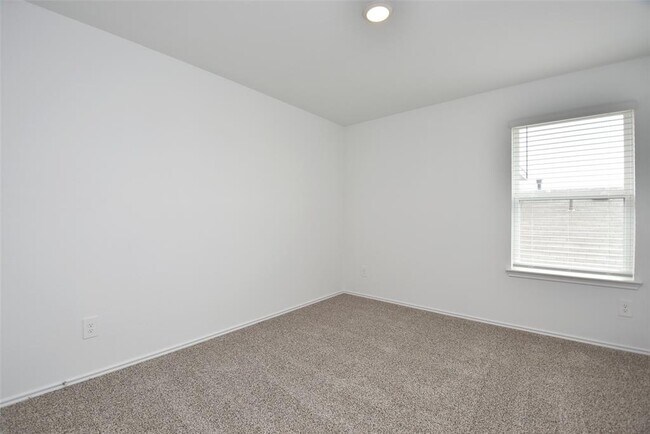 Building Photo - 24311 Saddlestone Green Dr