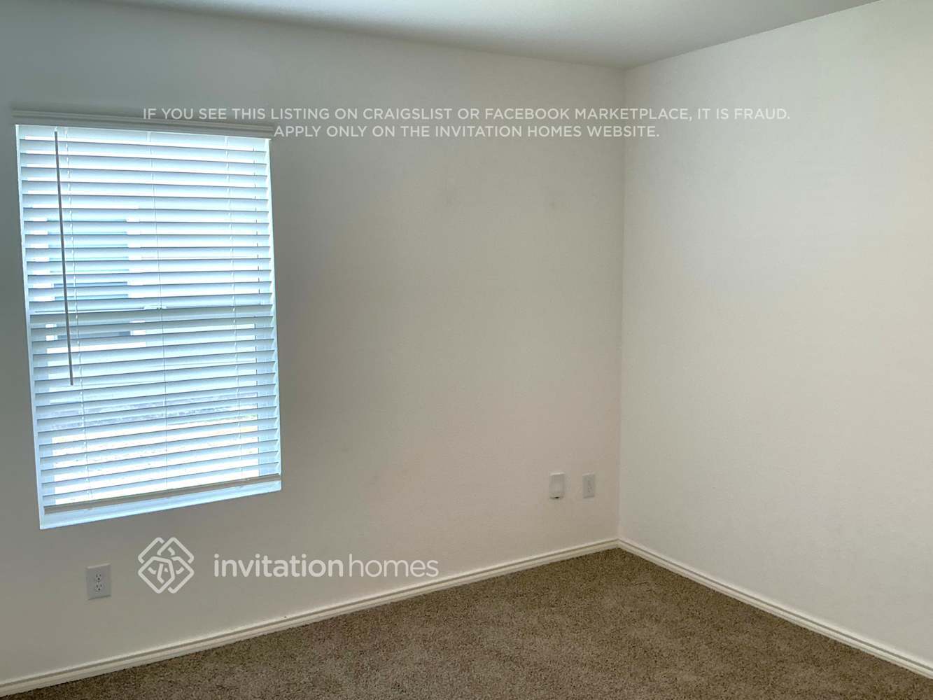 Building Photo - 5406 Longshadow Dr