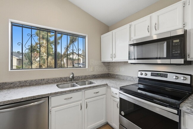 Building Photo - 5133 W Citrine Pl