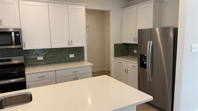 Building Photo - 612 Tidal Dr