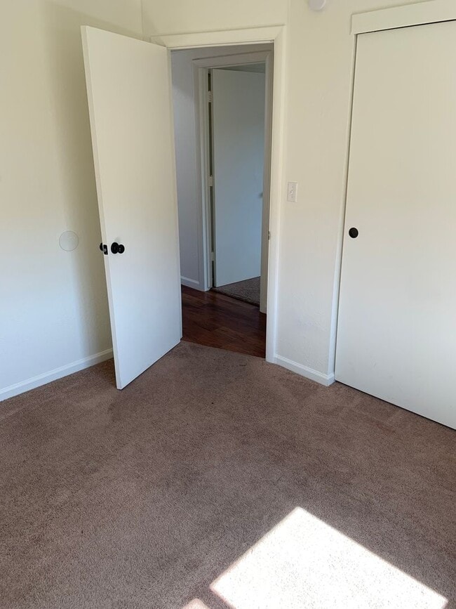 Building Photo - Great Kachina Rental