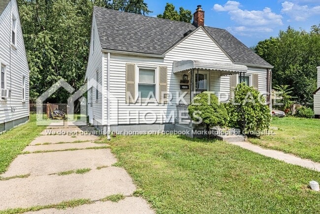 Building Photo - 14707 Agnes Ave