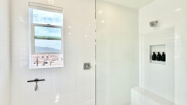 Building Photo - Beautifully Designed, and Upgraded, Newer ...