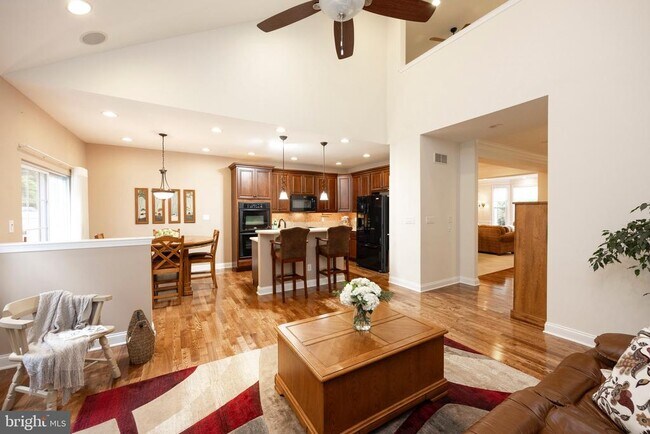 Building Photo - 2917 Cottonwood Ln