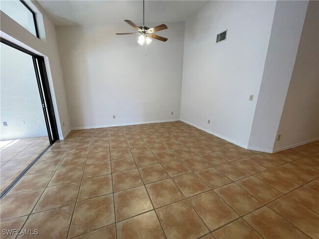 Building Photo - 3320 Erick Lake Dr