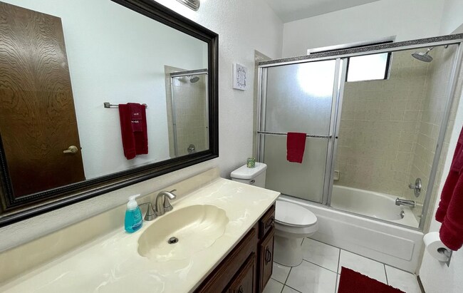 Building Photo - Furnished short term pool home - Available...